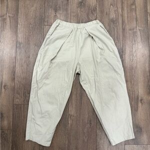 OLIVE women’s white balloon style pants